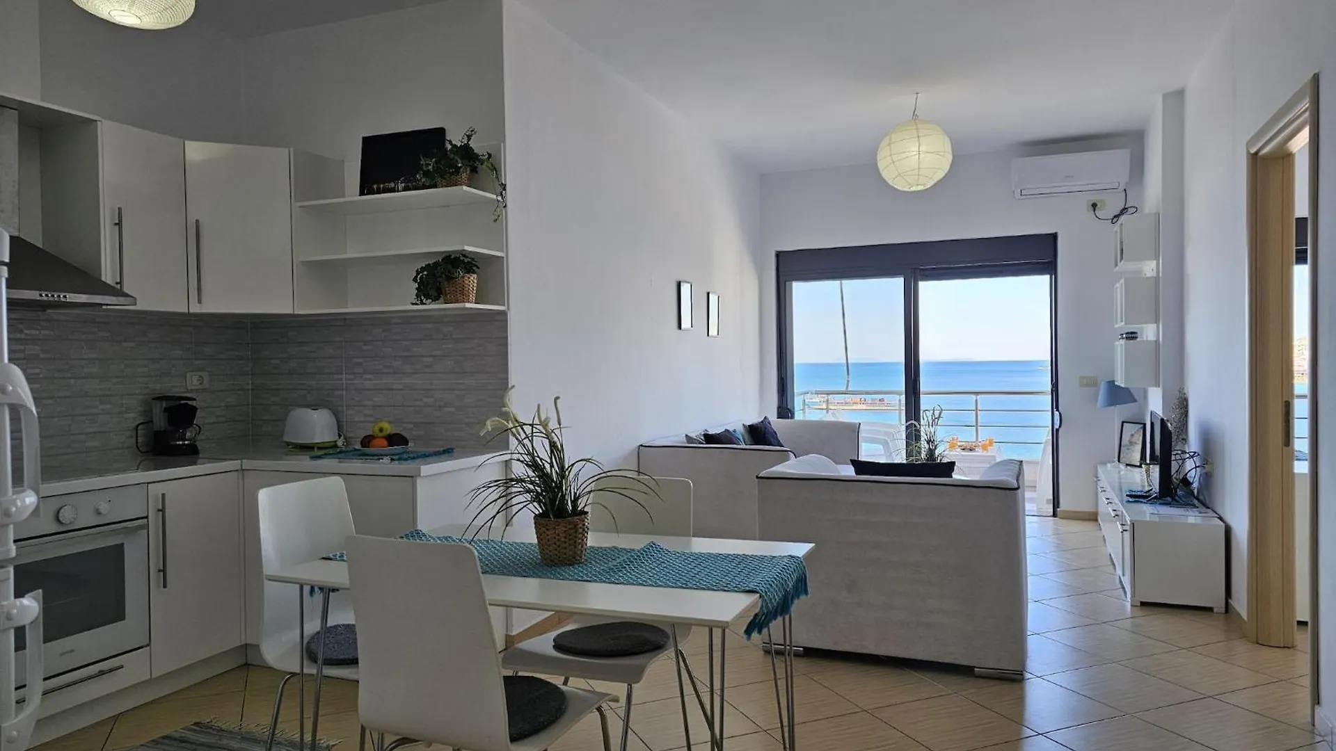 Upscale Comfort By The Ionian Sarandë